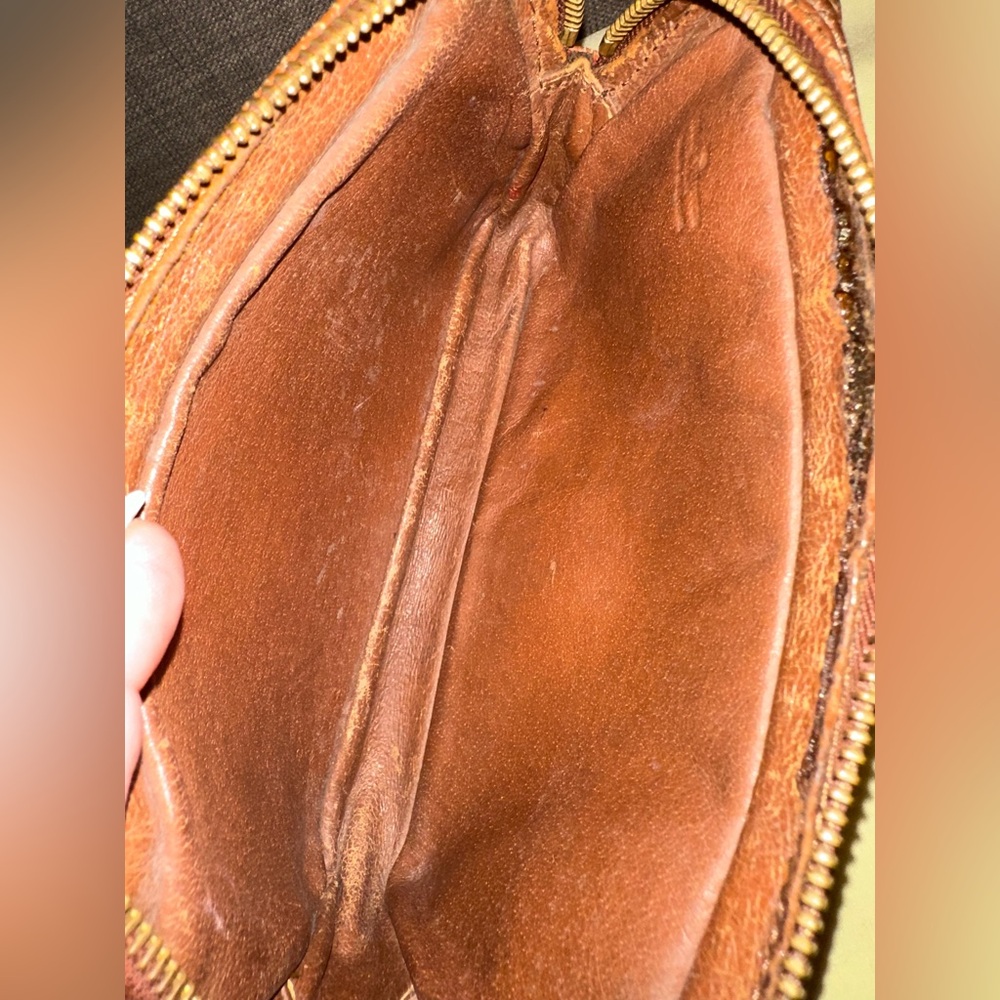 Louis Vuitton RARE 🩷 Large Toiletry Pouch - Picture 6 of 10